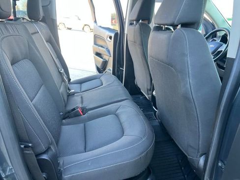 Used 2020 Chevrolet Colorado LT w/ LT Convenience Package image 17