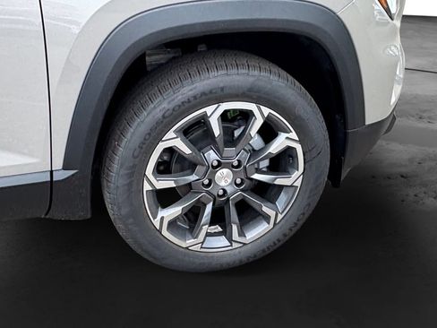 New 2027 GMC Terrain Elevation w/ Elevation Premium Package AWD/4WD image 11