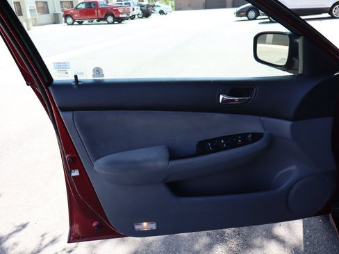 Used 2006 Honda Accord LX Special Edition image 23