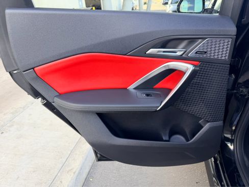 Used 2025 BMW X1 xDrive28i w/ Premium Package image 18