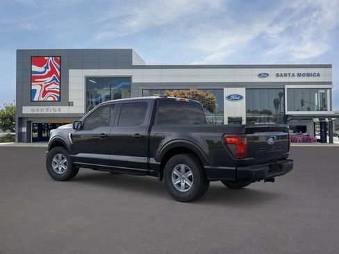 New 2026 Ford F150 XLT w/ Tow/Haul Package RWD image 4