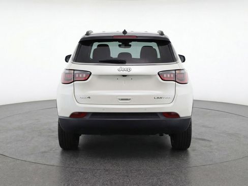 Used 2025 Jeep Compass Limited AWD/4WD image 7