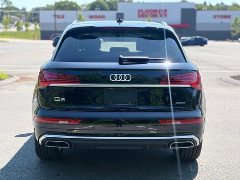 Used 2023 Audi Q5 2.0T Premium Plus w/ Premium Plus Package AWD/4WD image 5