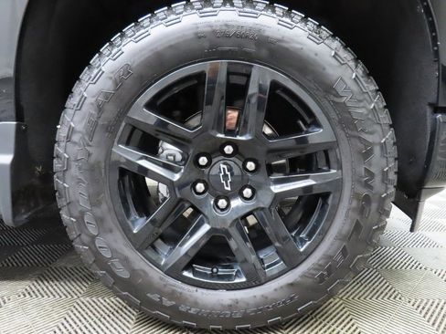 Used 2025 Chevrolet Silverado 1500 High Country w/ Midnight Edition image 8