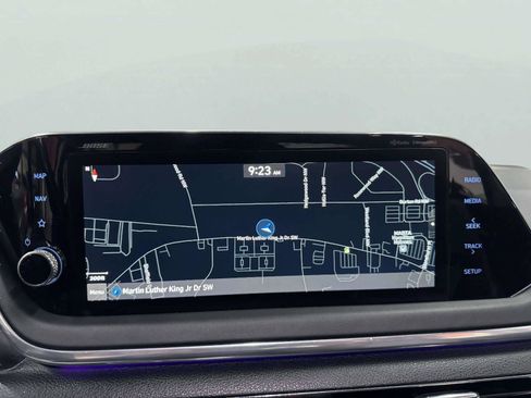 Used 2022 Hyundai Sonata Limited w/ Cargo Package FWD image 32
