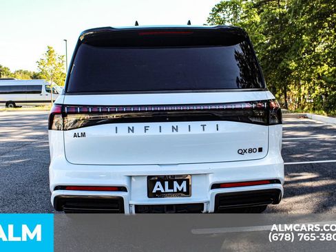 Used 2025 INFINITI QX80 Autograph AWD/4WD image 10