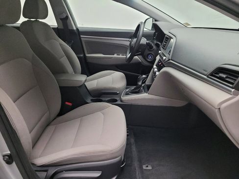 Used 2020 Hyundai Elantra SEL FWD image 21