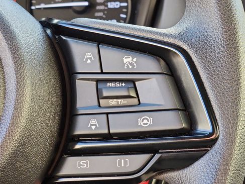 Certified 2025 Subaru Forester image 21