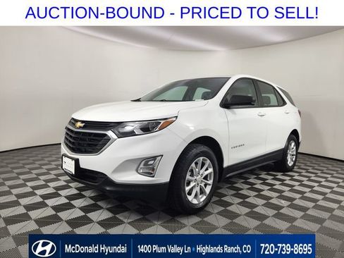 Used 2021 Chevrolet Equinox LS AWD/4WD image 1