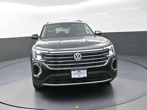 New 2026 Volkswagen Atlas SE AWD/4WD image 2
