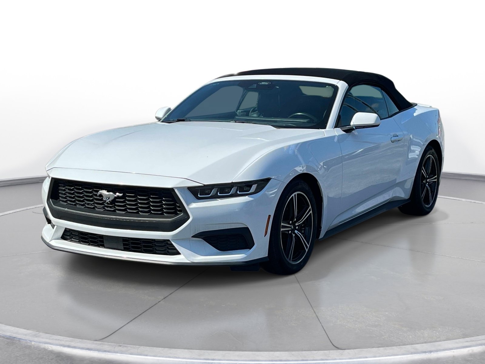 Used 2024 Ford Mustang Premium RWD image 9