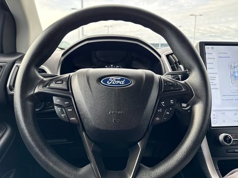 Used 2022 Ford Edge SE AWD/4WD image 17