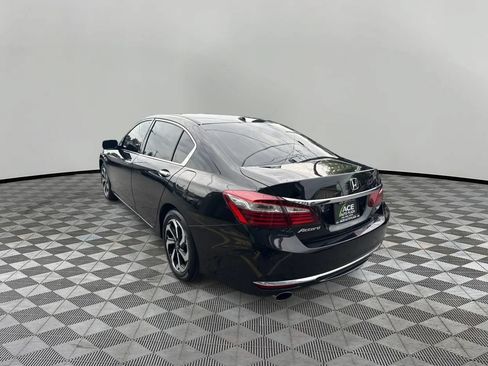 Used 2017 Honda Accord EX-L image 7