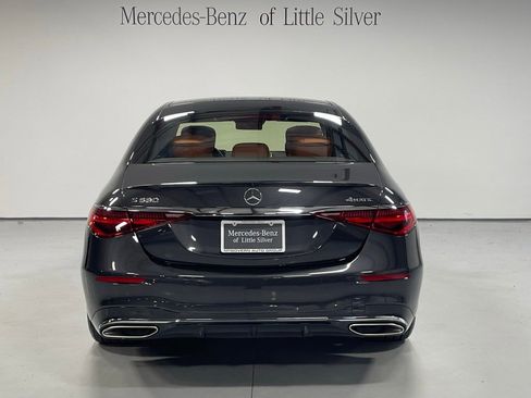 Used 2026 Mercedes-Benz S 580 4MATIC Sedan image 4