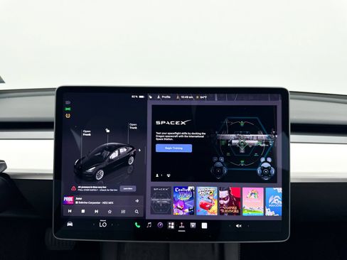 Used 2023 Tesla Model 3 Standard Range RWD image 6