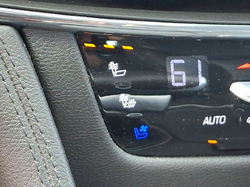 Certified 2018 Cadillac CT6 Luxury AWD/4WD image 28