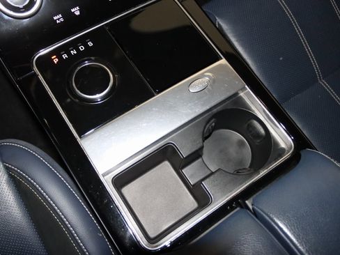 Used 2020 Land Rover Range Rover Velar R-Dynamic S image 45