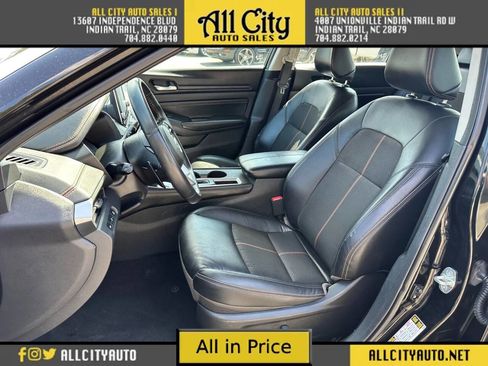 Used 2019 Nissan Altima 2.5 SR w/ SR Premium Package image 9