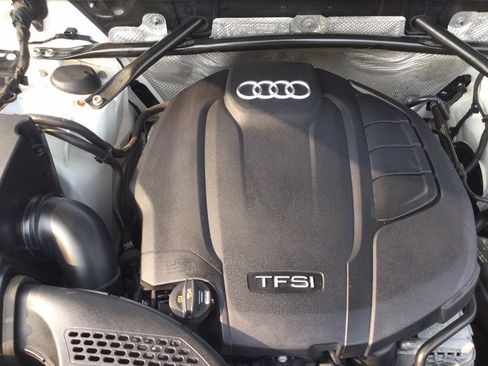 Used 2018 Audi Q5 2.0T Premium Plus w/ Premium Plus Package AWD/4WD image 50