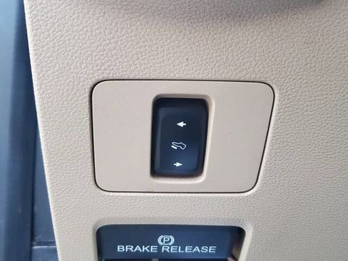 Used 2018 Ford F350 XLT image 23