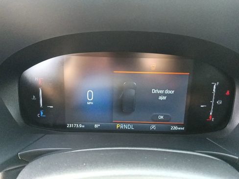 Used 2025 Ford Escape ST-Line FWD image 20