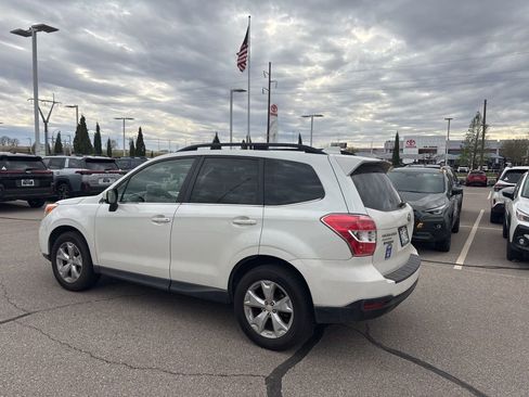 Used 2016 Subaru Forester 2.5i Limited w/ Popular Package #2 image 2