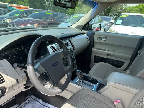 Used 2012 Ford Flex SE FWD image 7