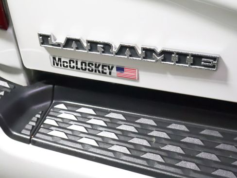 Used 2026 RAM 2500 Laramie AWD/4WD image 13