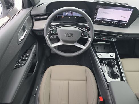 New 2026 Audi Q3 quattro 2.0T AWD/4WD image 22