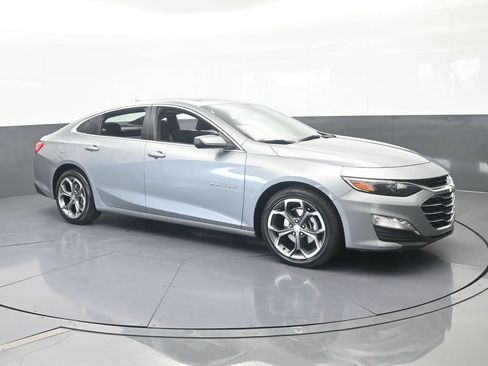 Used 2024 Chevrolet Malibu LT FWD image 8