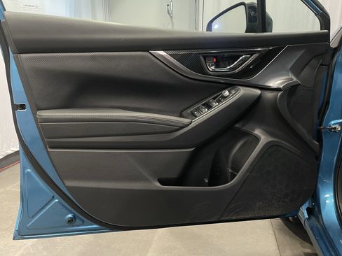 Used 2019 Subaru Impreza 2.0i Limited image 13