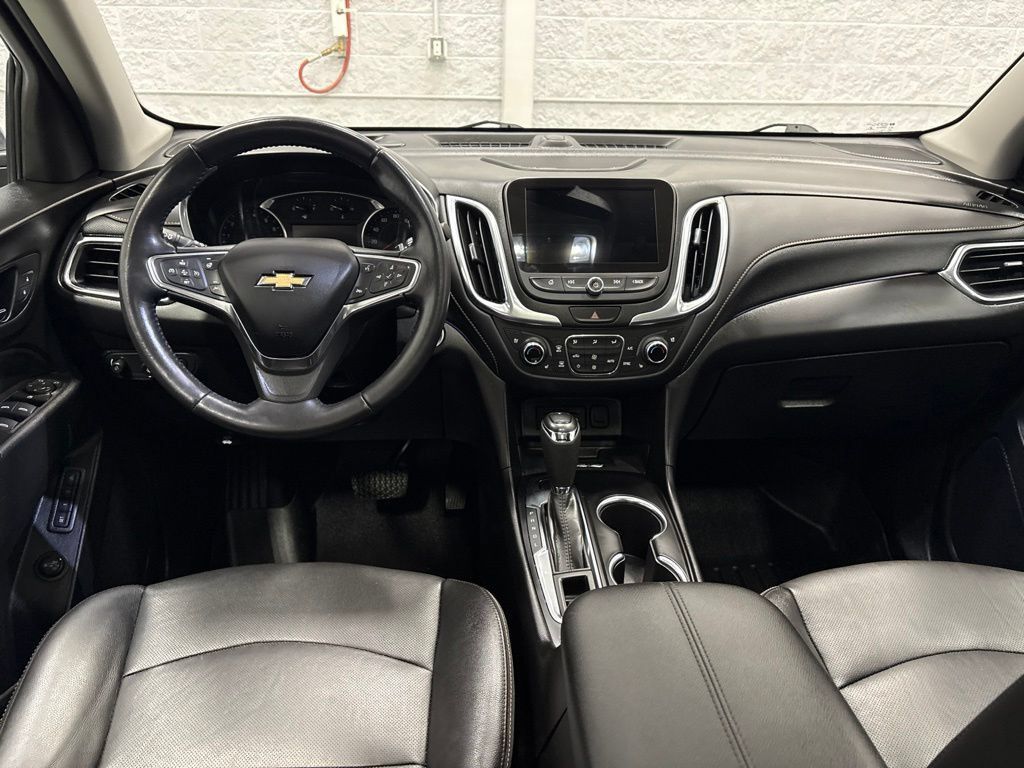 Used 2021 Chevrolet Equinox Premier AWD/4WD image 12