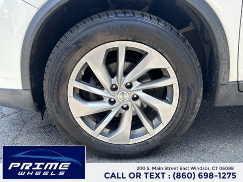 Used 2014 Nissan Rogue SL AWD/4WD image 22