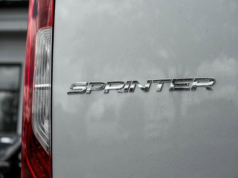 New 2025 Mercedes-Benz Sprinter 2500 image 9
