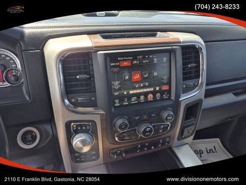 Used 2014 RAM 1500 Laramie w/ Convenience Group AWD/4WD image 7