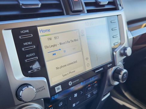 Used 2021 Toyota 4Runner Limited image 20