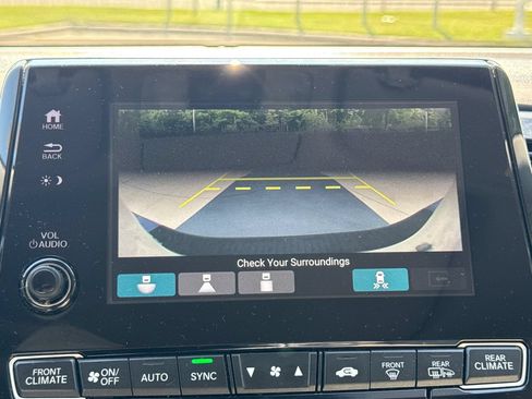 Used 2021 Honda Odyssey Touring image 25