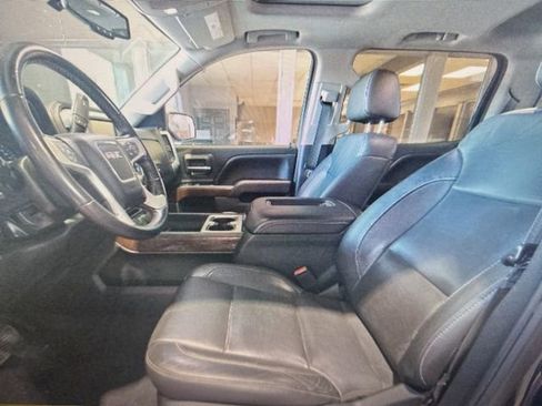 Used 2018 GMC Sierra 1500 SLT w/ SLT Premium Package image 5