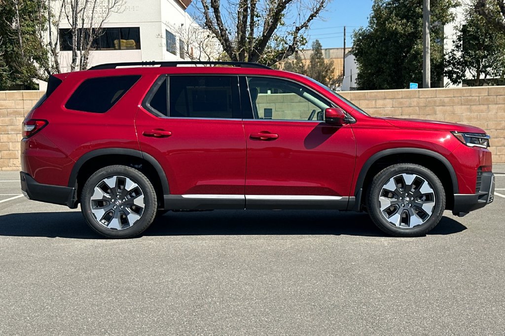 New 2026 Honda Pilot Elite image 3