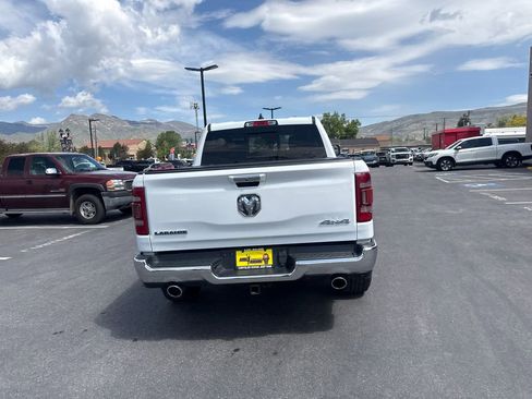 Used 2022 RAM 1500 Laramie AWD/4WD image 6