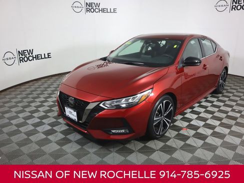 Used 2023 Nissan Sentra SR w/ Electronics Package FWD image 1