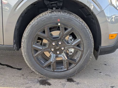 New 2026 Ford Maverick XLT w/ Black Appearance Package AWD/4WD image 18