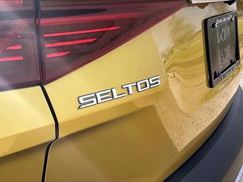 Used 2022 Kia Seltos S image 33