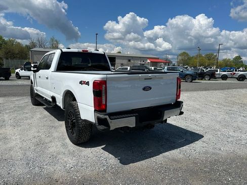 Used 2025 Ford F350 Lariat w/ Camper Package image 8