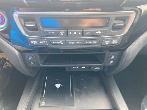 New 2026 Honda Ridgeline Black Edition image 13