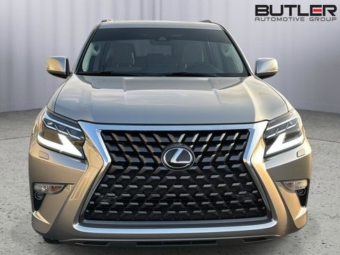 Used 2022 Lexus GX 460 Premium w/ Premium Package image 7