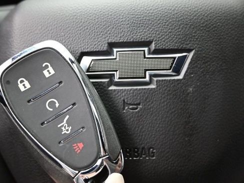 Used 2025 Chevrolet Blazer RS AWD/4WD image 49