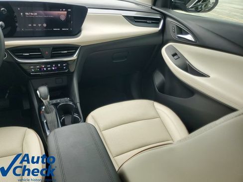 Used 2024 Buick Encore GX Avenir FWD image 16