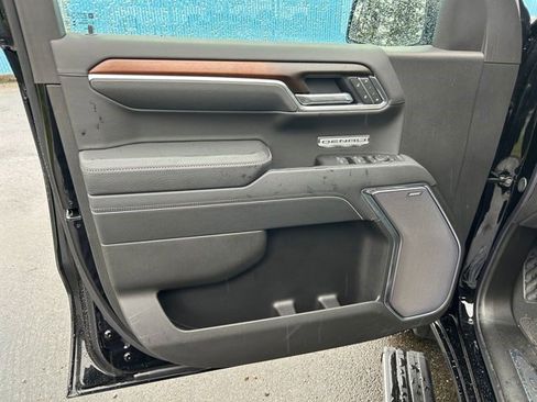 Certified 2025 GMC Sierra 1500 Denali w/ Denali Reserve Package AWD/4WD image 19
