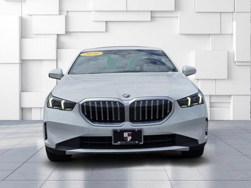 Used 2026 BMW 530i xDrive w/ Premium Package AWD/4WD image 2